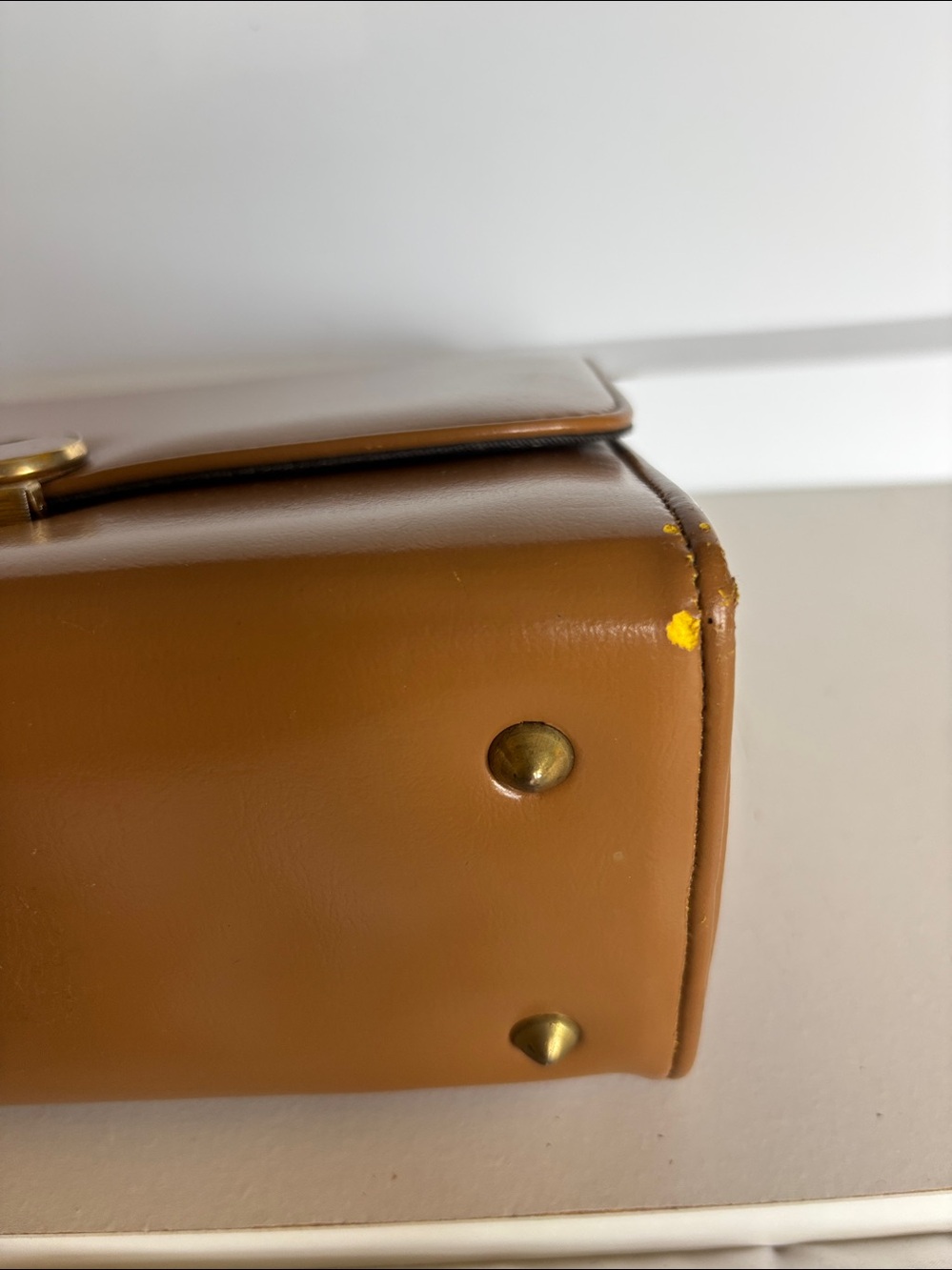 Classic Vintage Top-Handle Women's Bag in Cognac Brown - Picture 10 of 13